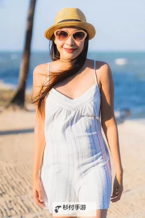 第三次生日阿雅泳装咋穿:穿搭指南与时尚建议图1