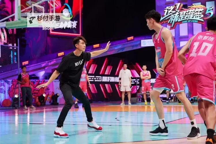 这就是灌篮球员把女裁判睡了:背后隐藏的故事与争议图1