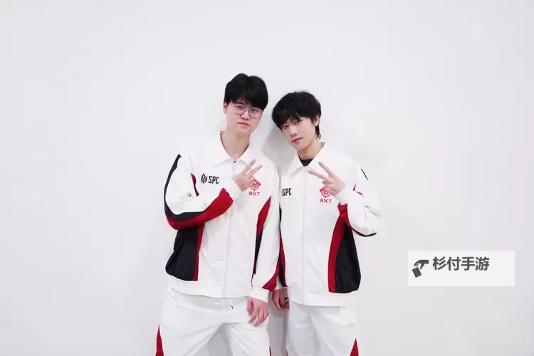 中国小鲜肉Gary携手西北军军2022共创精彩未来图1