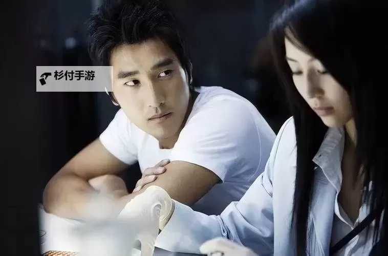 探索最美情侣免费视频,感受他们的甜蜜瞬间图1