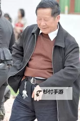 最新老头恋老日志:温暖岁月中的不老传说图1