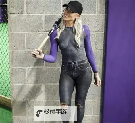 探索极限美感:最大胆人体艺术摄影的非凡魅力图1