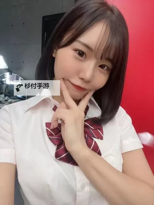 探索深层次的情感纽带：日本爱的链接的纽带与意义图1