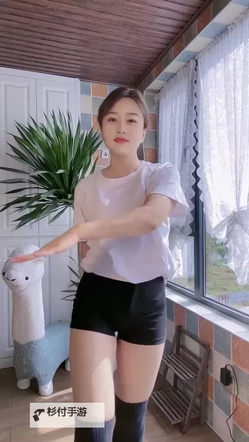 婷婷精品：细品匠心之作，尽享极致品质图1