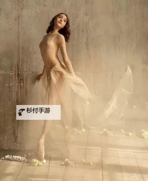 探索艺术之美:gogo全球大胆高清人体摄影的独特魅力图1