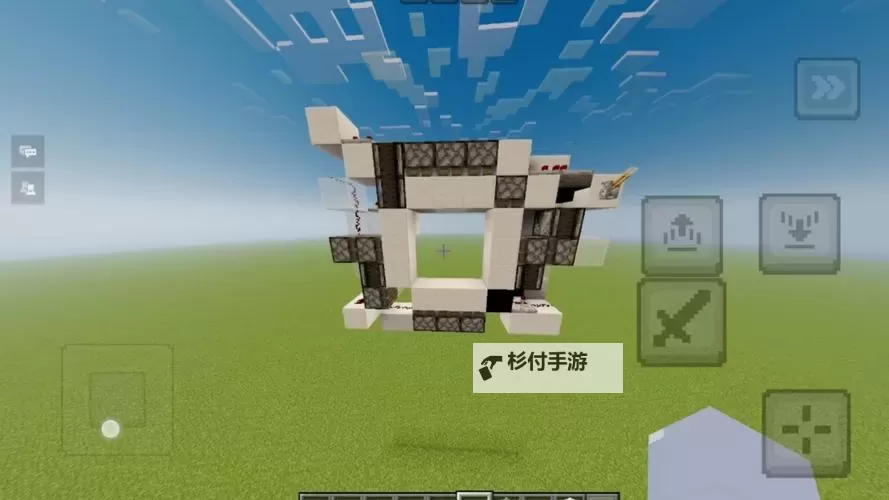 《我的世界》4X4镂空活塞门搭建图文教程 镂空活塞门怎么建造图1